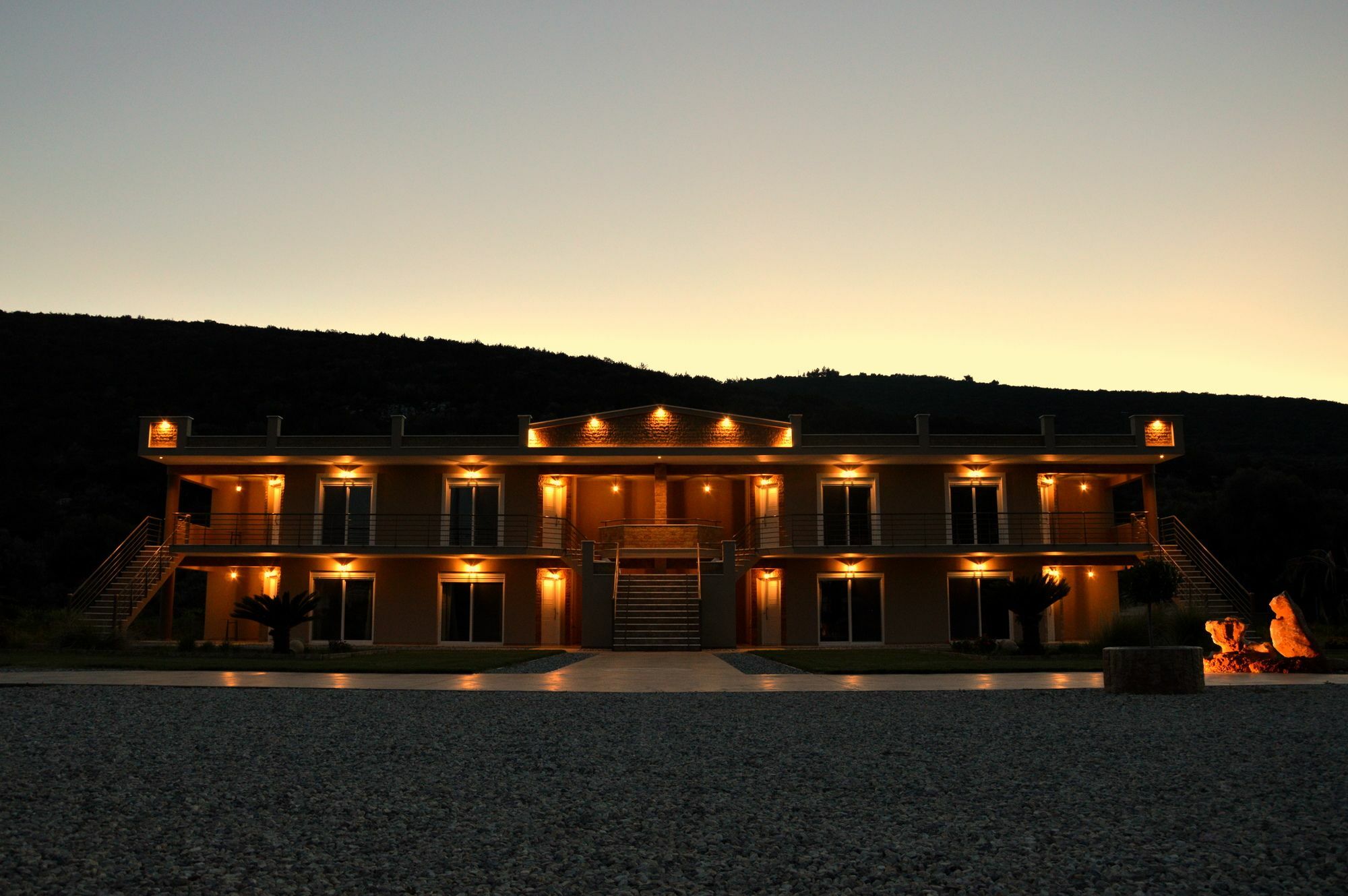 Marathon Eco Stay Exterior photo